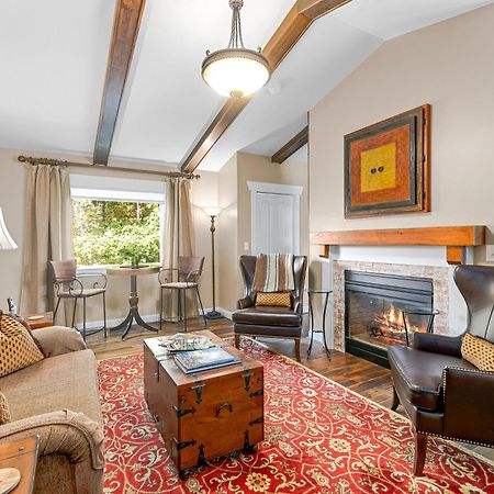 Bed & Breakfast On Tiffany Hill Mills River Esterno foto